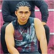 Buscas un maestro particular yo soy guitarrista de una banda de metal