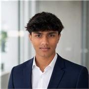 Experienced A-Level Economics, Maths and university admissions tutor. (online)
Undergraduate BSc Economics student at LSE