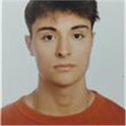 Soy un Estudiante de dos grados universitarios simultáneamente:

- CCAFyD
- NHyD 

Con 9,56 de media en Bachillerato de Ciencias