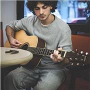 Ripetizioni di materie scientifiche (matematica, scienze, fisica, chimica) rivolte a studenti di scuole medie e superiori