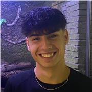 Doy clases particulares de cualquier nivel hasta bachillerato, centrándome más en la rama científica, como matemáticas, física