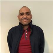 As a communication specialist with over 15 years of experience in personnel training and professional writing, I don't just teach