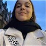 Profesora particular de inglés con titulación B2-C1, ofrece clases online y a domicilio en Bilbao y alrededores.