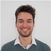 Mathematik und Physik Tutor für Oberstufenschüler und -schülerinnen, für Hausaufgaben und zur Vorbereitung auf Prüfungen.