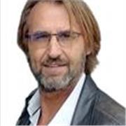 Professeur bilingue espagnol-français propose des cours d'espagnol. Expérience de tutorat et d'enseignement dans divers domaines.