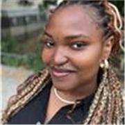 A native English Tutor who specializes in online and face-to-face lessons