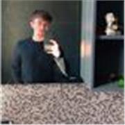 Insegnante di Italiano con comprovata competenza, passione per l'insegnamento e forte attenzione all'integrazione linguistica