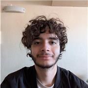Étudiant à l'université Clermont Auvergne en première année de Maths-Physique science pour l'ingénieur. Donne des cours de math