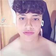 Me llamo Adrián, tengo 16 años y me gustaría dar clases de matemáticas básicas. Aunque no tengo experiencia profesional, se me dan