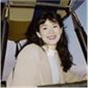 Profesora nativa de chino con más de 20 años de experiencia. Ofrezco clases online y a domicilio, también en inglés