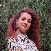 Profesora de cualquier materia relacionada con el Derecho 