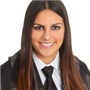 Maestra de Primaria que imparte todas las materias necesarias