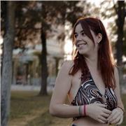 Profesora de Inglés con nivel de B1. Estudiante finalizando bachillerato, disponibilidad de 2 horas por la tarde y fines de semana