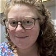I am a native English Speaker and have worked in the Arts and Education industries for 13 years. I am flexible and creative