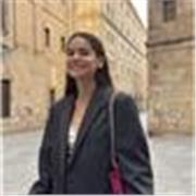 Profesora de educación primaria, titulada en educación física y en pedagogía terapéutica