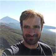 Profesor con más de 15 años de experiencia