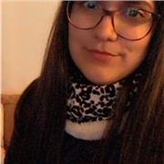 Dictó clases a niños pequeños presenciales