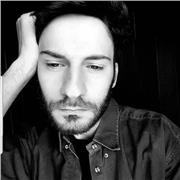 Ragazzo laureato in lingue e letterature straniere offre ripetizione di spagnolo e di inglese a studenti e ad adulti