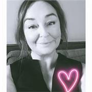 Experienced English teacher ,
teaching my language in a dynamic way 
to adolescents & adults