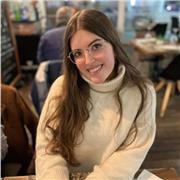 Hablo inglés a un nivel Nativo y puedo ayudar con pronunciación y comunicación según quiere forma o informal