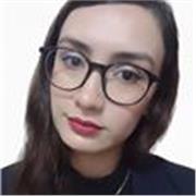 Profesora de español y correctora de estilo con enfoque en redacción, gramática y ortografía