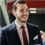 Laureato in Giurisprudenza offre lezioni private in materie di diritto per studenti di scuole superiori e preparazione esami universitari