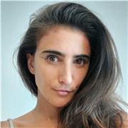 Profesora de danza, entrenamiento y alineación corporal, pilates, yoga y masajista