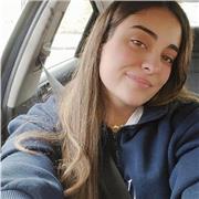 Profesora de lengua imparte clases a todas las edades hasta los 16 años