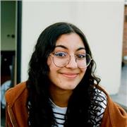 Hi I'm an online biology tutor and a first year pharmacy student looking forward to sharing my passion for biology