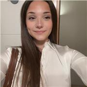 Profesora de repaso para alumnos que necesiten ayuda en asignaturas comunes, deberes nivel primaria o ESO