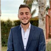 Ingegnere specializzato laureato con lode offre lezioni di matematica, inglese, fisica e qualsiasi altra materia relativa ad insegnamenti di scuola elementare, media e superiore