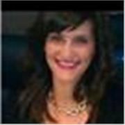 Profesora de matematicas imparte clases de apoyo escolar a todos los niveles