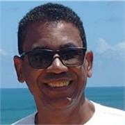 Dou aulas de Português, redação e inglês, online e presencial pra adolescentes e adultos