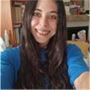 Soy maestra de primaria de educación especial, y doy clases de matematicas, lengua y clases de apoyo para hacer los deberes o avanzar en la materia