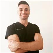Esperto di educazione fisica, allenamento, anatomia umana,alimentazione e tutto quello che riguarda la postura.