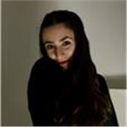 Salve, mi chiamo Chiara, sono una studentessa di Lingue della magistrale alla Sapienza.
Ho un diploma di liceo linguistico ed una laurea triennale in lingue e letterature moderne.
Ho 22 anni e vivo a Roma da qualche mese. Grazie:)