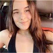 Alumna de primero de la universidad que ofrece clases de Latin i ayuda en griego