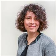 Offro lezioni di graphic design, marketing, social media con 12 anni di esperienza