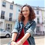 Soy una persona sociable y abierta que ha trabajado muchos años en el mundo del turismo, siempre dispuesta a descubrir y aprender.