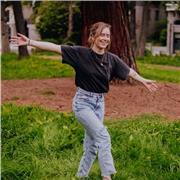 Kreativität entdecken: Kunstunterricht für mutige und neugierige Kinder