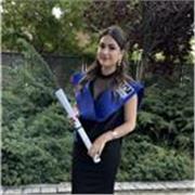 Soy una próxima educadora infantil recién salida de Bachillerato y con muchísimas ganas de compartir mi conocimiento e ilusión.