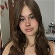 Studentessa del socio-sanitario offre aiuto compiti e babysitting educativo a Torino