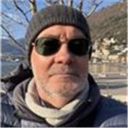 Per professionisti che lavorano a livello internazionale che necessitano di migliorare la loro padronanza della lingua in call etc