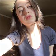 Englischlehrer mit 7 Jahren Erfahrung im akademischen Bereich bietet professionellen Unterricht in Tiflis und online an.