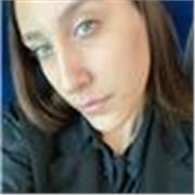 Ragazza universitaria cerca lavoro, è disponibile a dare lezioni di qualsiasi materia per ragazzi/e delle elementari, medie e superiori