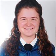 Doy clases particulares de apoyo tanto de ciencias como de idiomas. Además, tengo estudios musicales