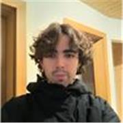 Chico joven y agradable, con inglés avanzado y alemán intermedio enseña ESPAÑOL