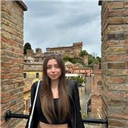 Offro lezioni private online, per aiutare bambini/e e ragazze/i che necessitano di un supporto nello studio e nei compiti