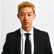 Art tutor. Recent graduate. Lessons online and in London. First class in Fine Art Kingston University.