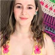 ¡Hola! ¿Quieres aprender español fácil y divertido? Este curso es solo para ti